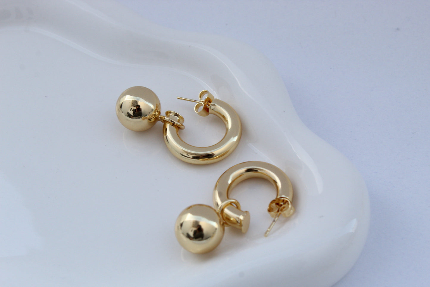 Aretes swing