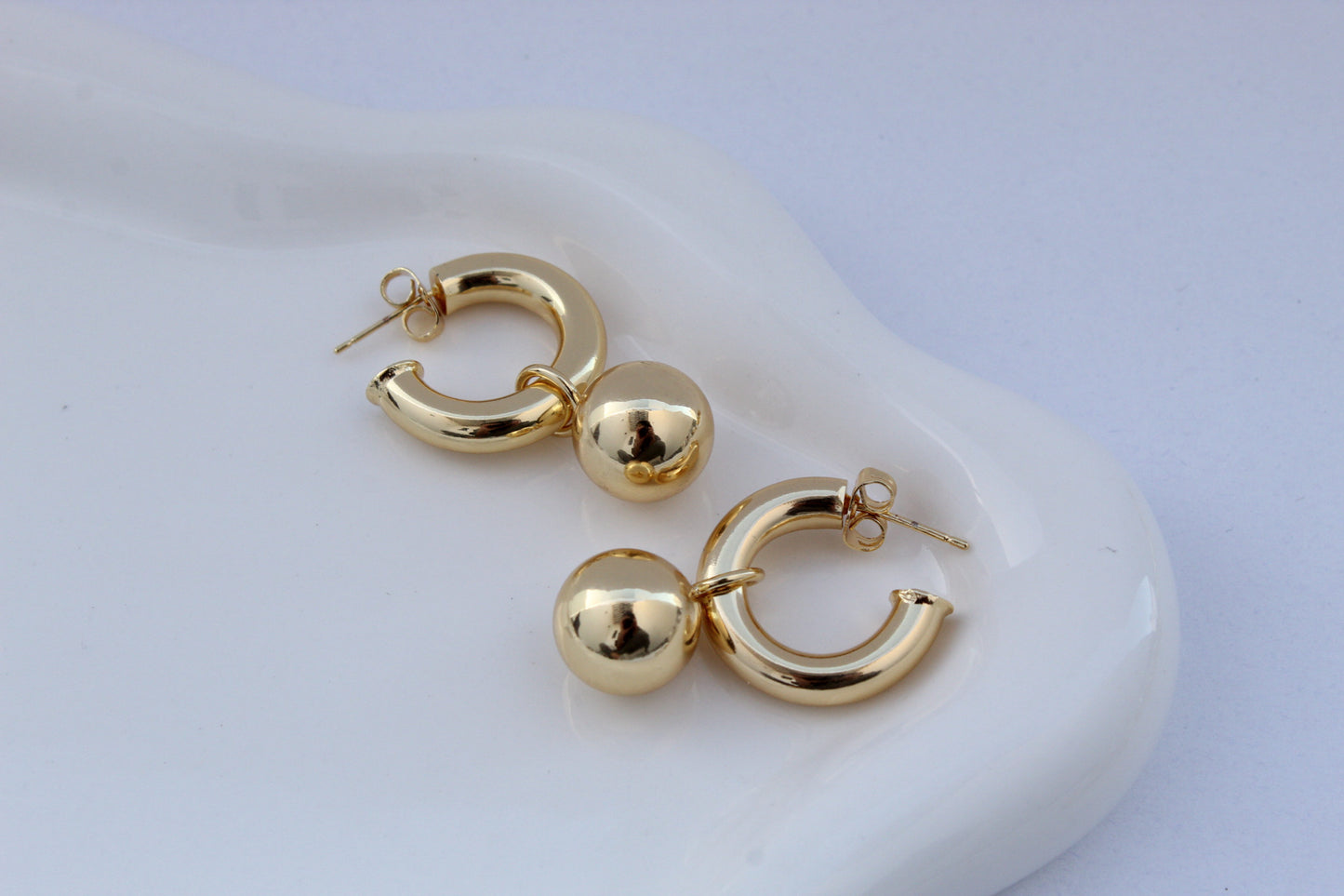 Aretes swing